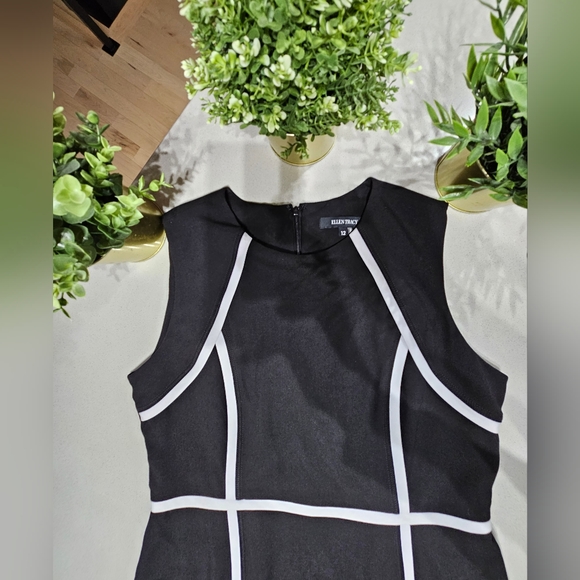 ELLEN TRACY Robe intemporelle et de qualité de longueur midi noire et blanche - Picture 4 of 8